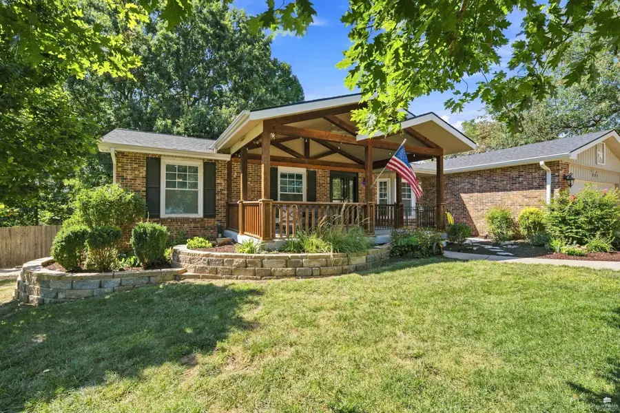 921 Dehoff Dr., Manhattan, KS 66502 - #3