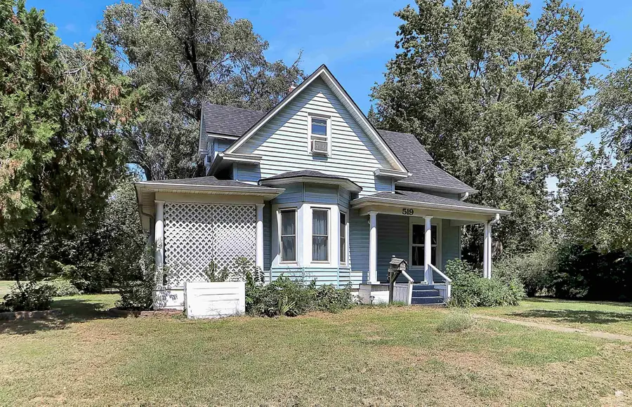 519 Ne 7th Street, Abilene, KS 67410 - #2