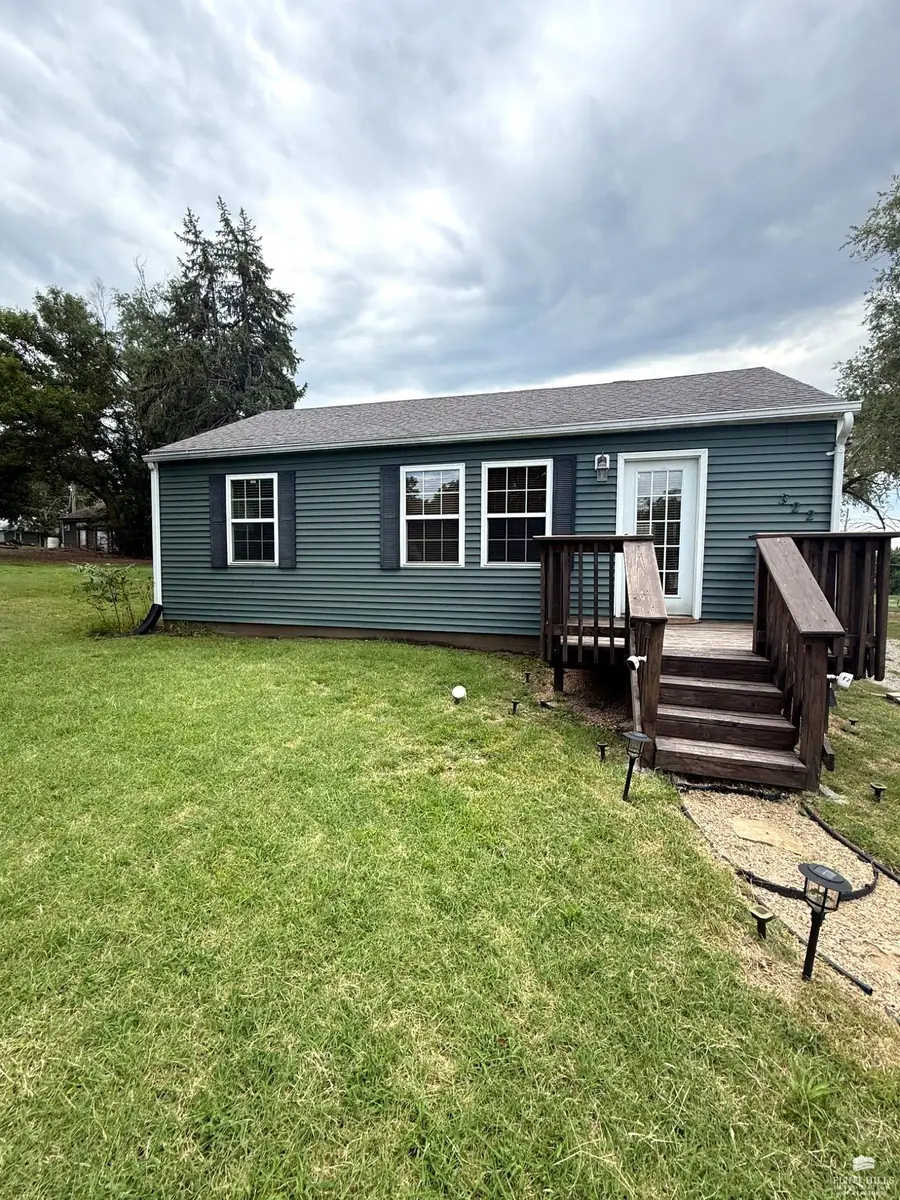 322 E 16th Street, Concordia, KS 66901 - #2