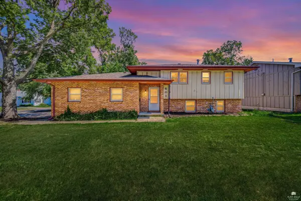 601 S Webster, Junction City, KS 66441
