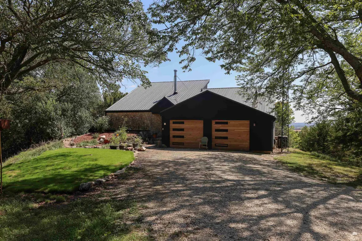 5707 Saddle Rock Road, Manhattan, KS 66503 - #1