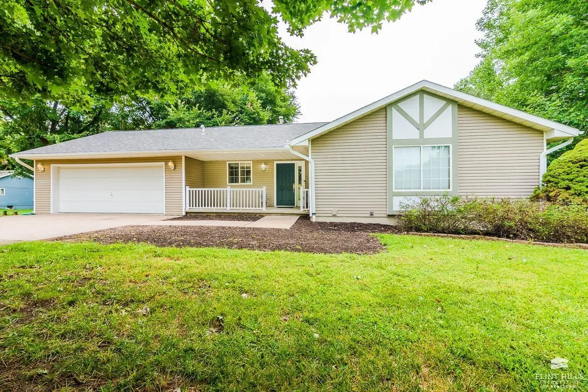 14940 Austrian Pine Trail, Wamego, KS 66547 - #1