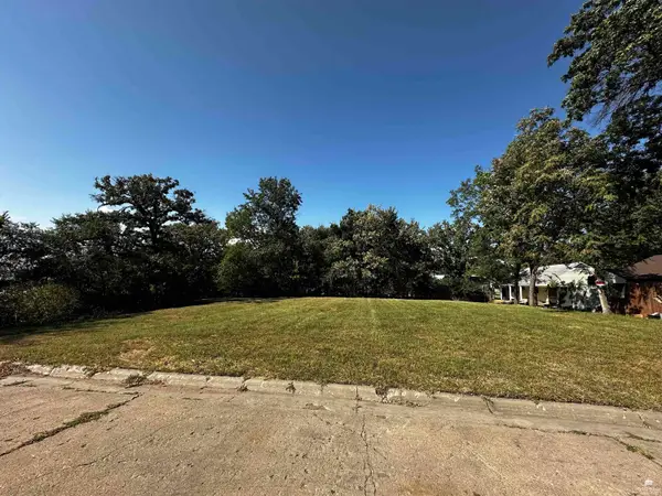 1200 Oak Street, Marysville, KS 66508