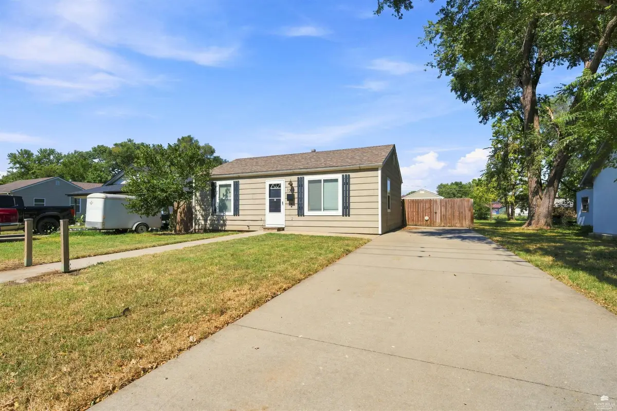 1610 W 12th Street, Junction City, KS 66441 - #1