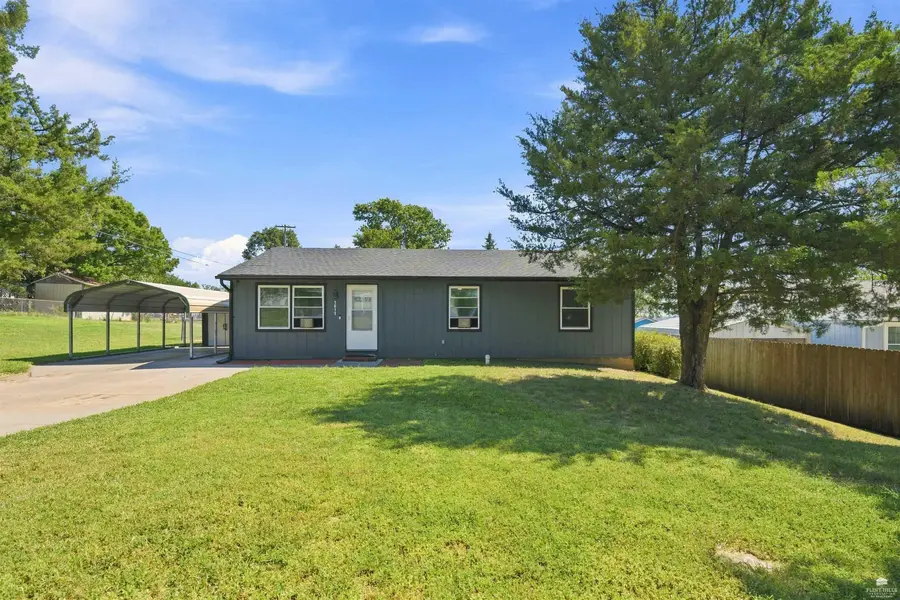 1611 Hale Drive, Junction City, KS 66441 - #3