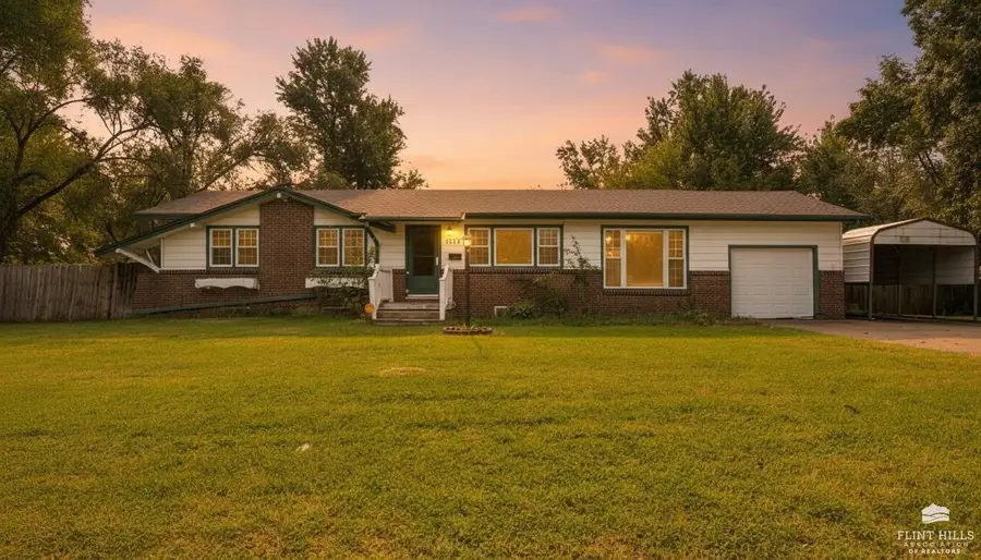 1313 Manley Circle, Junction City, KS 66441 - #2
