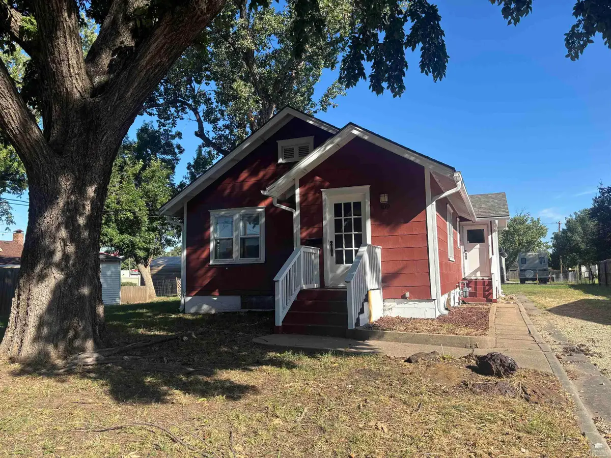 109 NE 16th Street, Abilene, KS 67410 - #1
