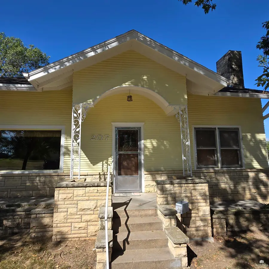 207 S Court Street, Enterprise, KS 67441 - #2