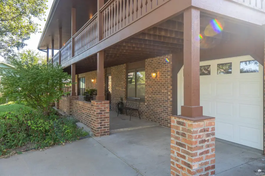 105 Notre Name Circle, Manhattan, KS 66503 - #3