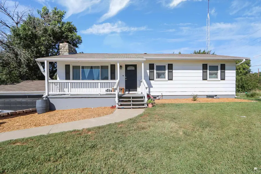 7814 N Us 77 Hwy, Milford, KS 66514 - #3