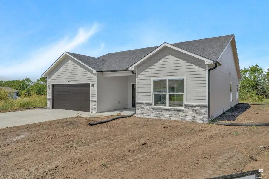 2436 Jaeger Drive, Junction City, KS 66441 - #2