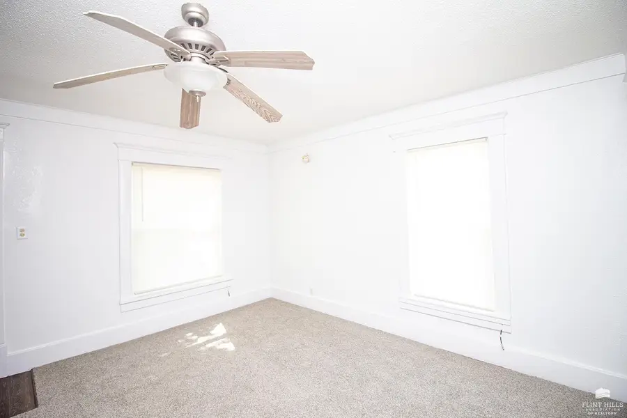 120 E 9th, Junction City, KS 66441 - #2