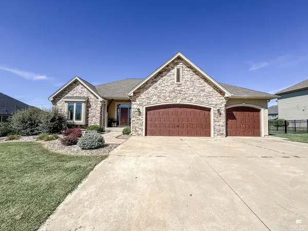 3608 Eastridge Circle, Manhattan, KS 66503
