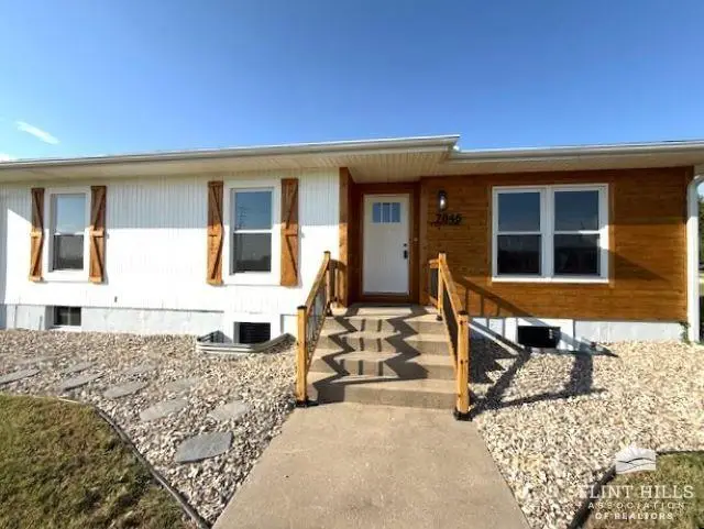7846 Lyon Creek Road, Junction City, KS 66441 - #3