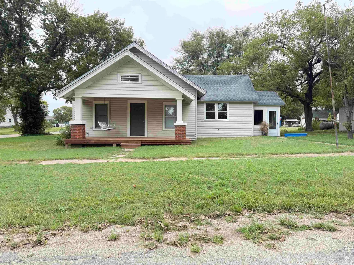 216 W Elm Street, Riley, KS 66531 - #1