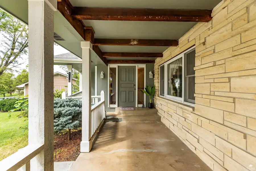 303 W Durink Street, Saint Marys, KS 66536 - #3