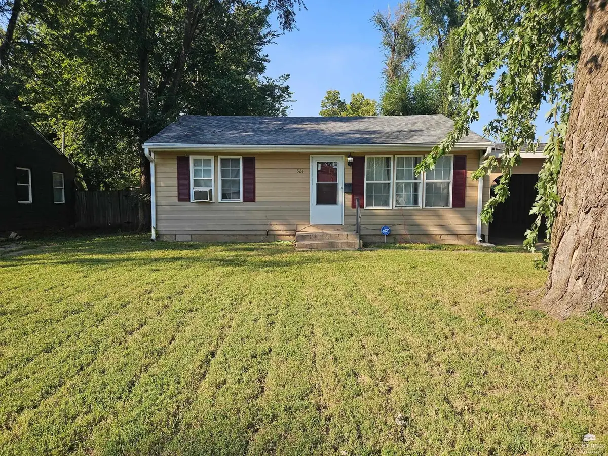 524 W Vine Street, Junction City, KS 66441 - #1