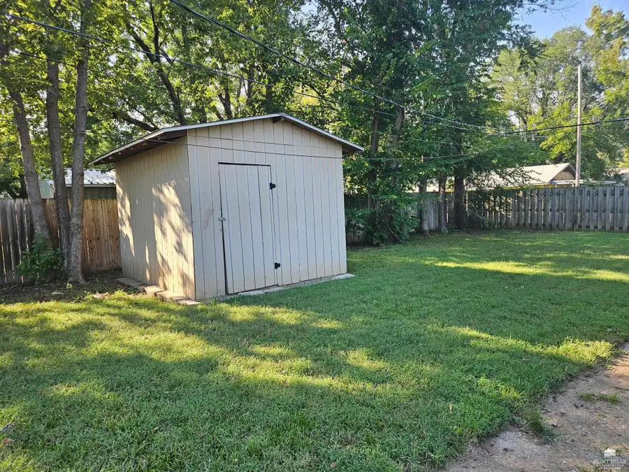 524 W Vine Street, Junction City, KS 66441 - #3