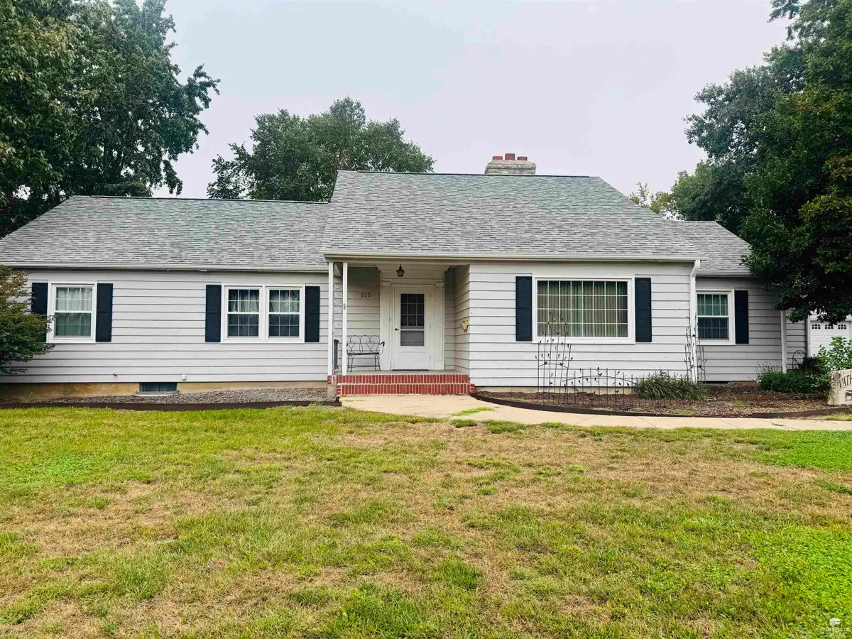 515 Arthur Street, Clay Center, KS 67432 - #1