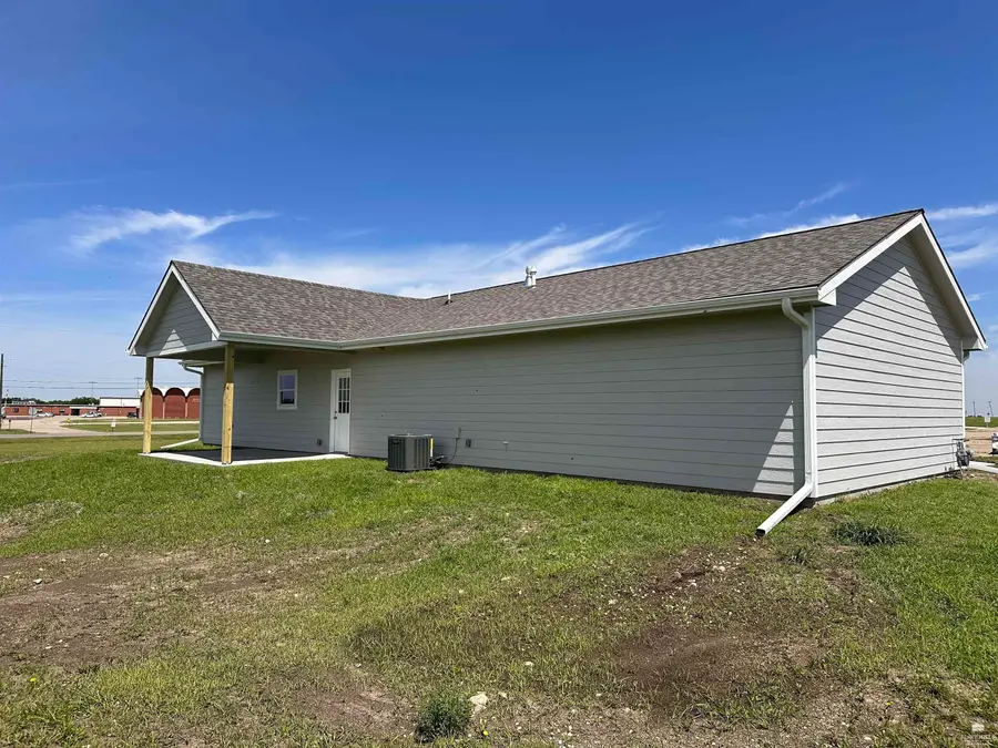 1403 Gehrke Court, Herington, KS 67449 - #2