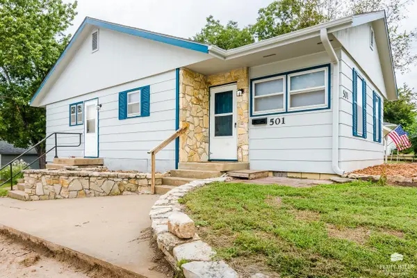 501 Spruce Street, Wamego, KS 66547