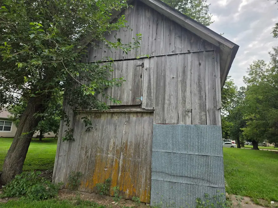 110 E 2nd, Hope, KS 67451 - #3