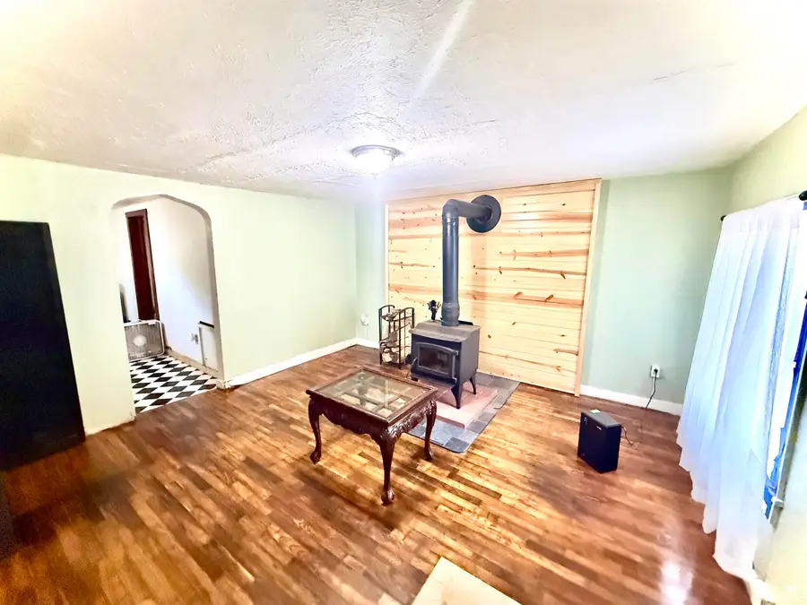 1012 W 12th Street, Junction City, KS 66441 - #2