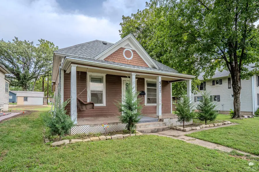527 Frederick Street, Clay Center, KS 67432 - #2