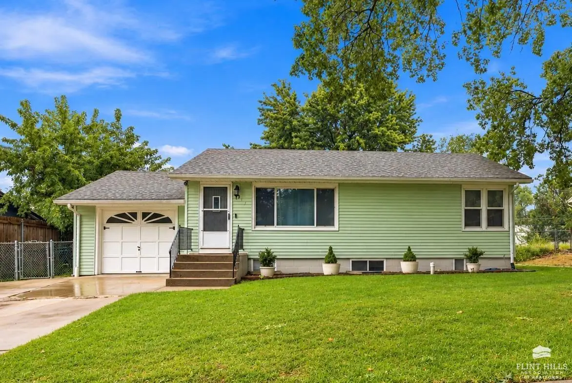513 Sheridan Drive, Junction City, KS 66441 - #1