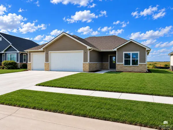5820 Goheen Drive, Manhattan, KS 66503