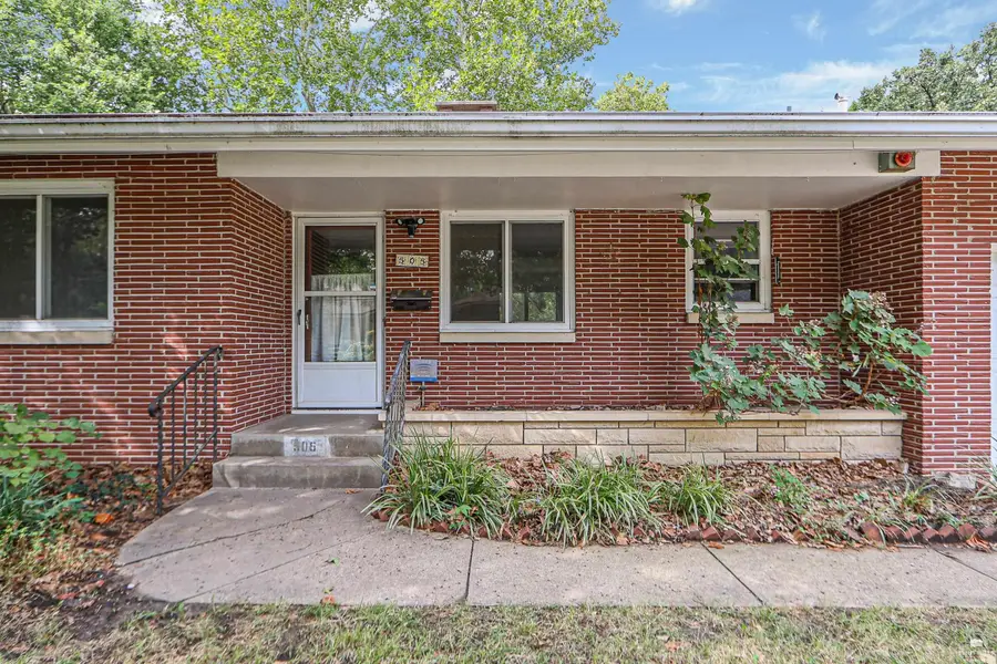 505 Oakdale Drive, Manhattan, KS 66502 - #2