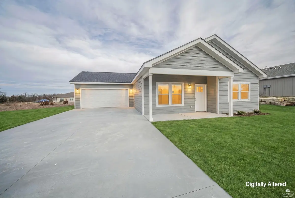 2020 Tanager Court, Junction City, KS 66441 - #1