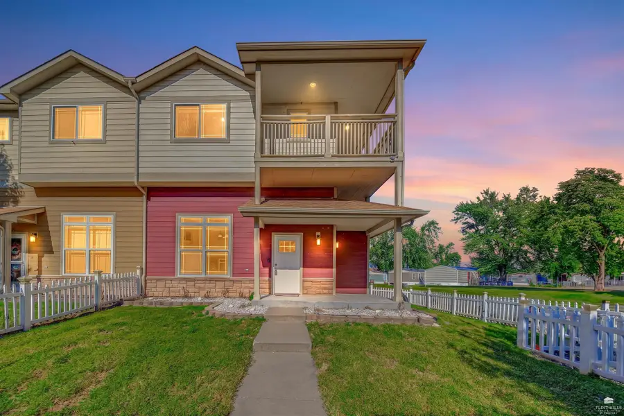 66 Fuller Circle, Junction City, KS 66441 - #2