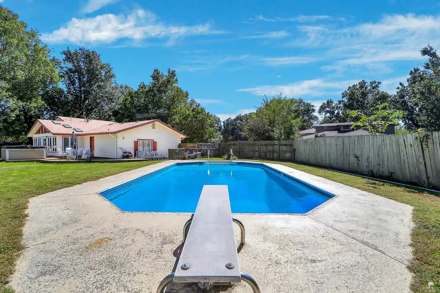 1625 Beechwood Terrace, Manhattan, KS 66502 - #2