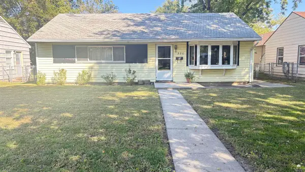 320 W 14th Street, Junction City, KS 66441