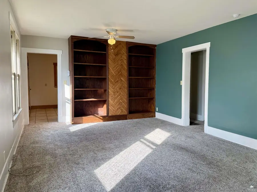 127 N Rockhill Street, Council Grove, KS 66846 - #3