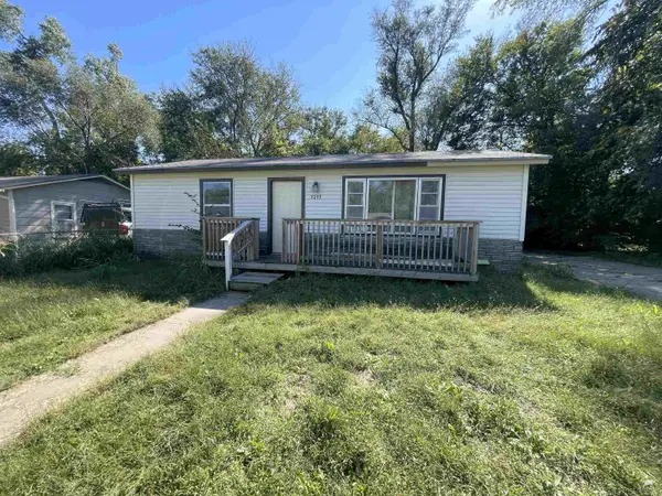 1217 W 17th Street, Junction City, KS 66441