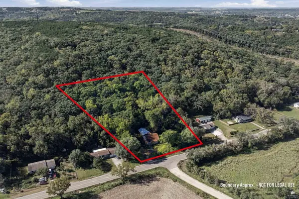 701 Zeandale Road, Manhattan, KS 66502