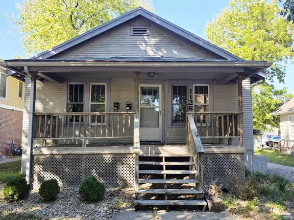 1126 Thurston Street, Manhattan, KS 66502