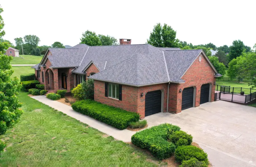 923 T Avenue, Council Grove, KS 66846 - #3