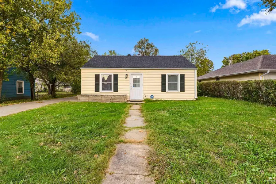 911 Northwest Avenue, Junction City, KS 66441 - #2