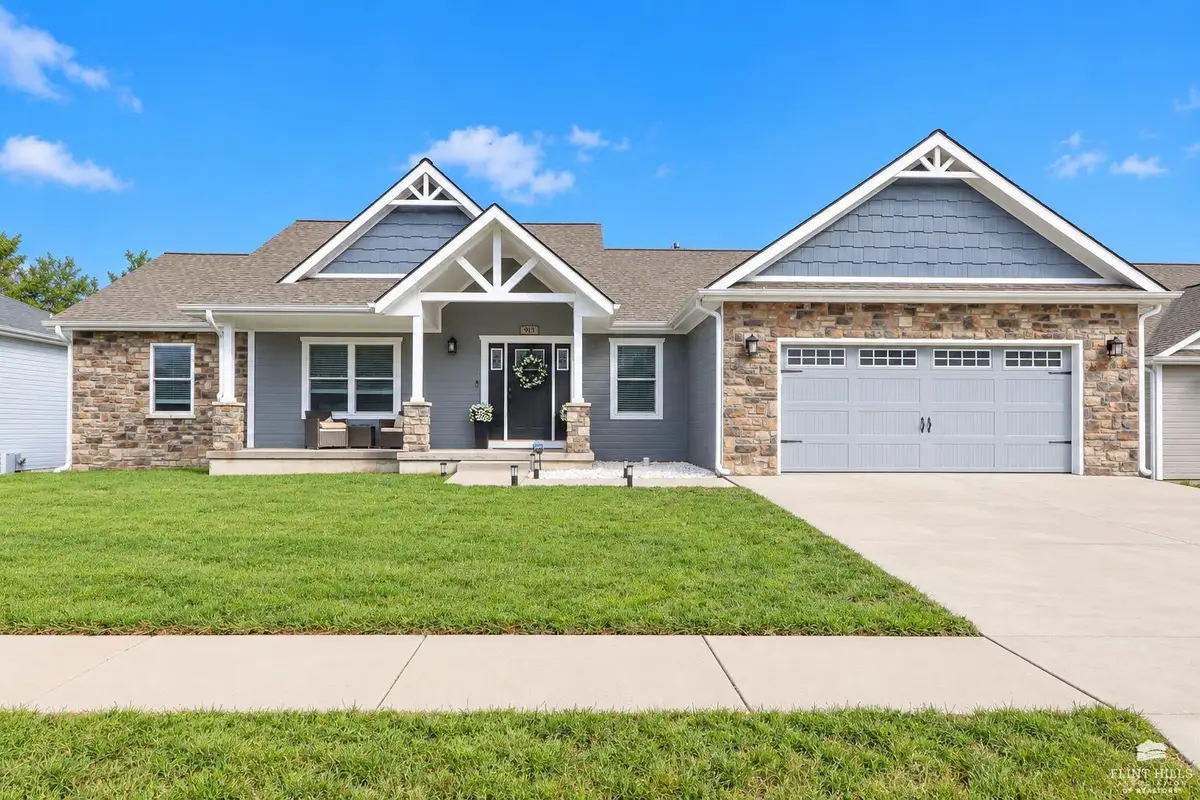 913 Chisholm Trail, Junction City, KS 66441 - #1