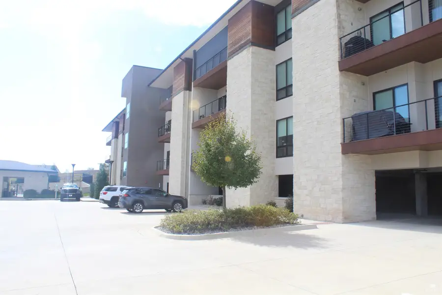 3010 Fieldhouse #103 Circle, Manhattan, KS 66503 - #2