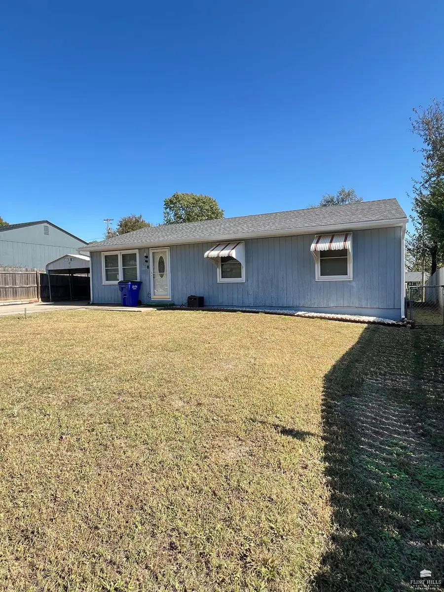 1607 Hale Drive, Junction City, KS 66441 - #2