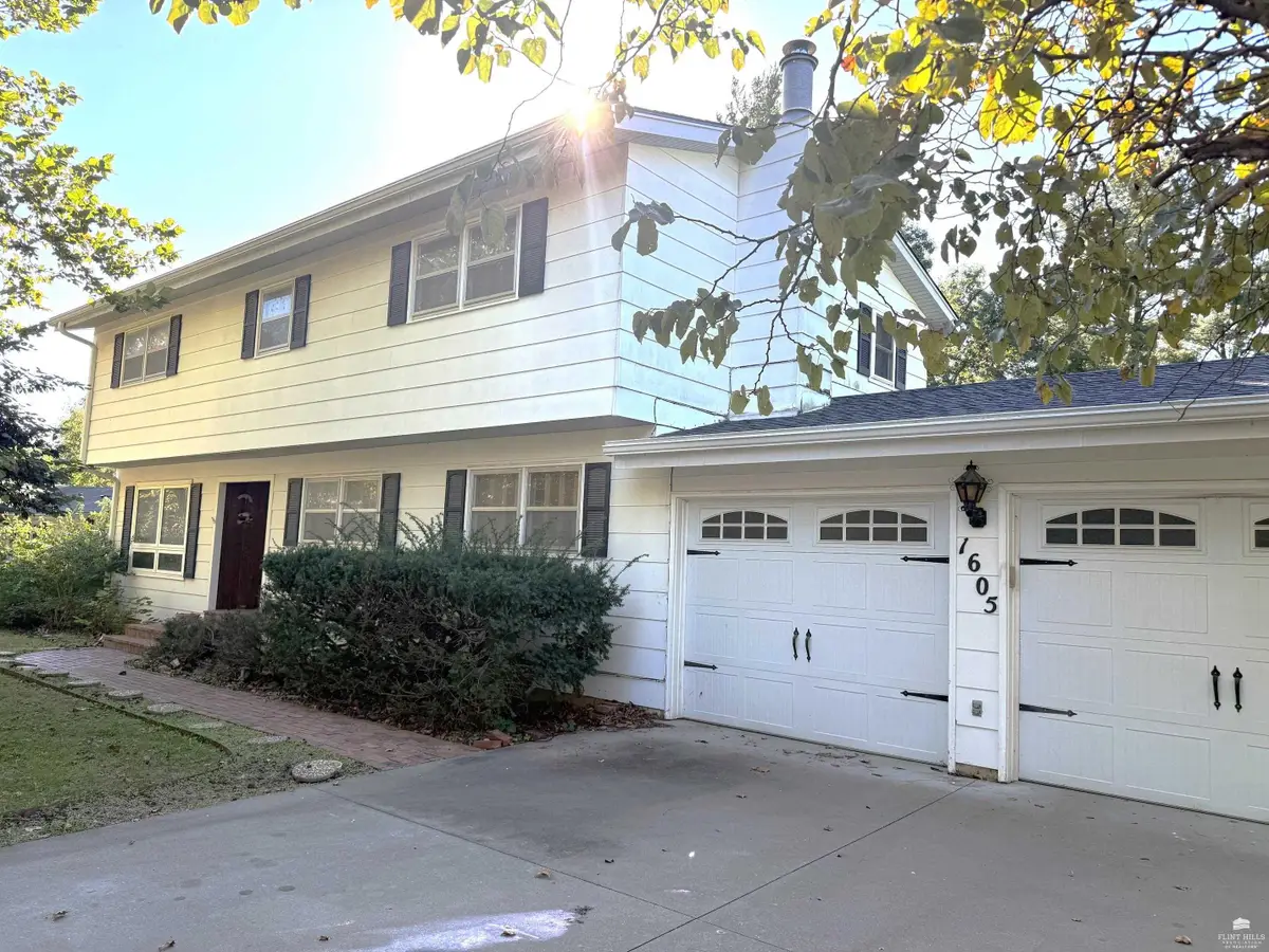 1605 Baltimore Terrace, Manhattan, KS 66502 - #1