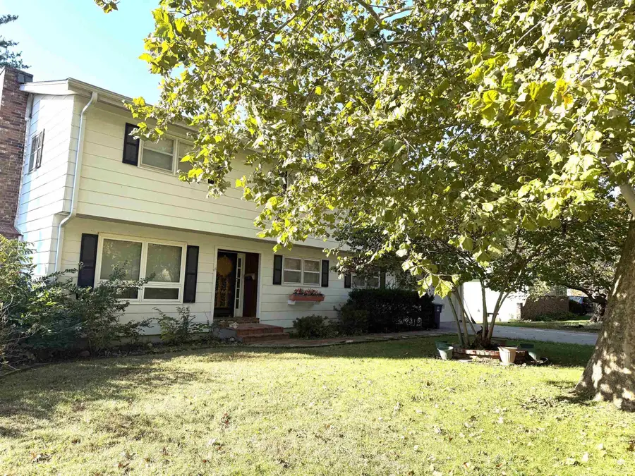 1605 Baltimore Terrace, Manhattan, KS 66502 - #3