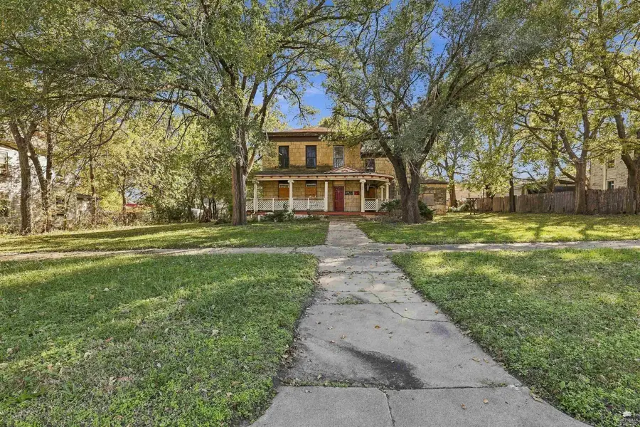 123 W 4th Street, Junction City, KS 66441 - #2