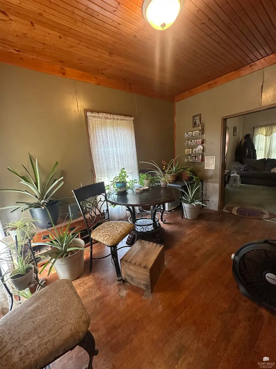 223 W 4th Street, Junction City, KS 66441 - #3