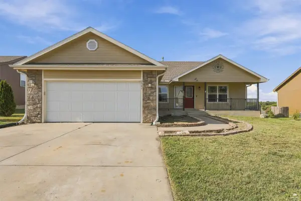 2502 Deer Trail, Junction City, KS 66441