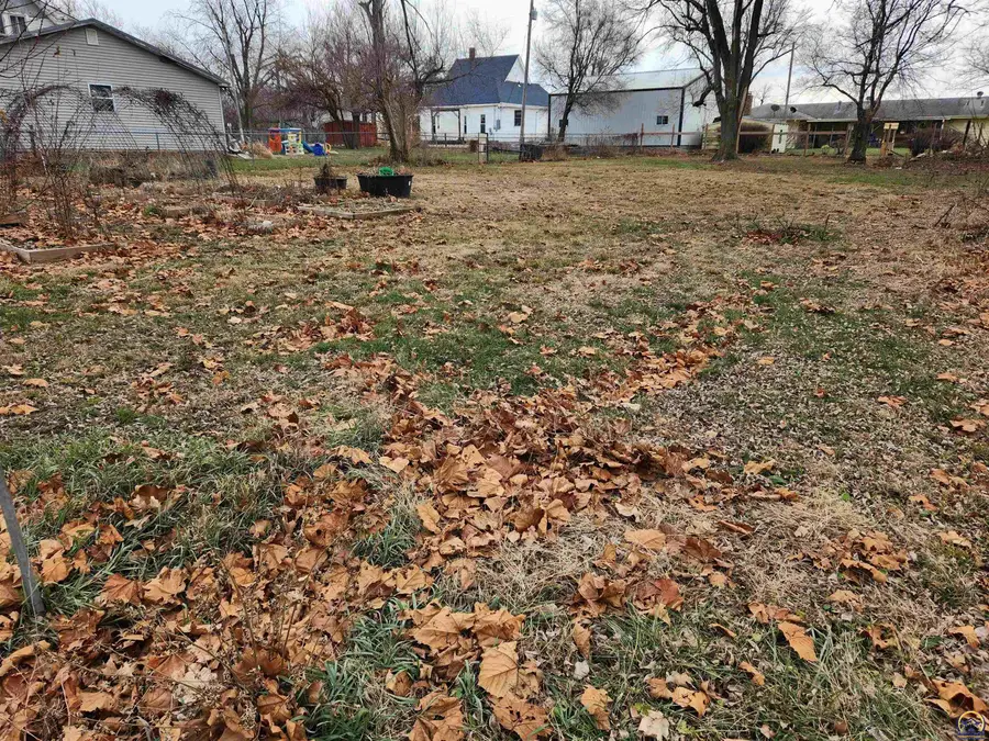 741 Cedar St, Everest, KS 66424 - #3